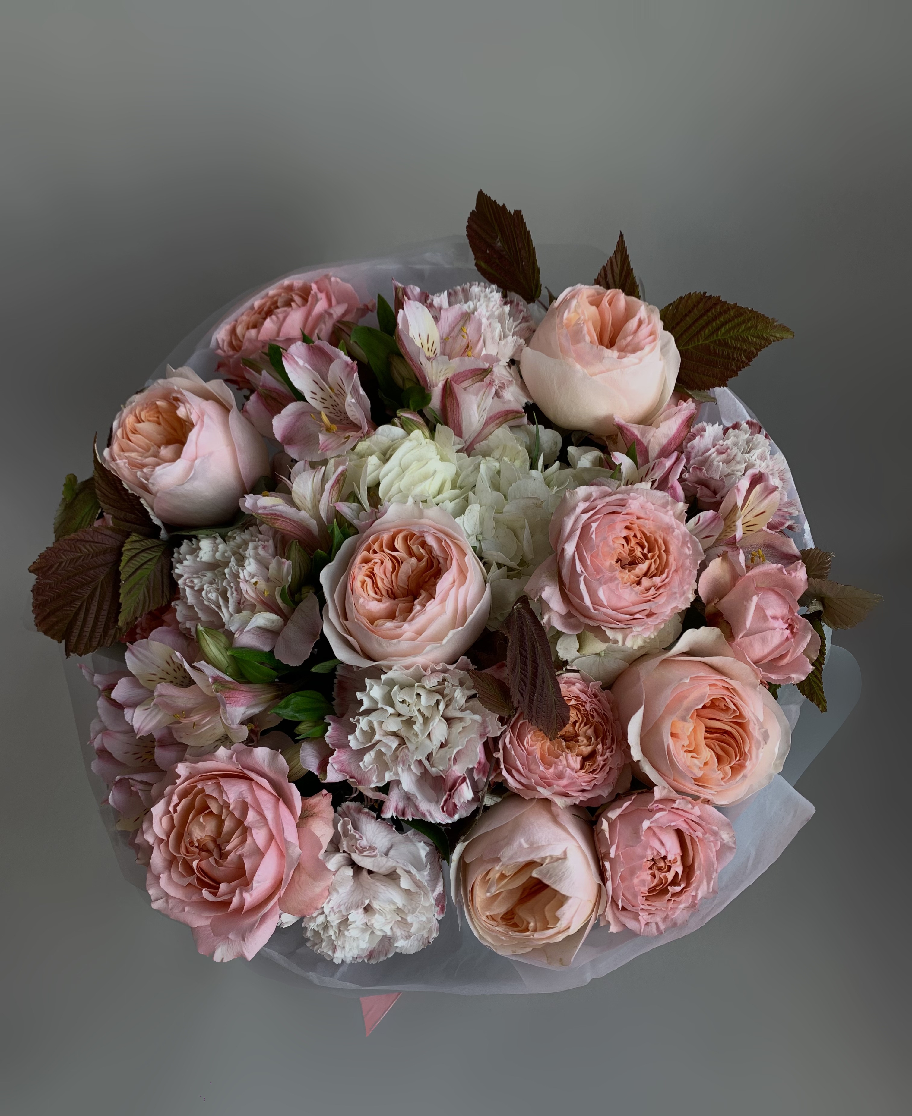 Букет с шикарными пионовидными Розами