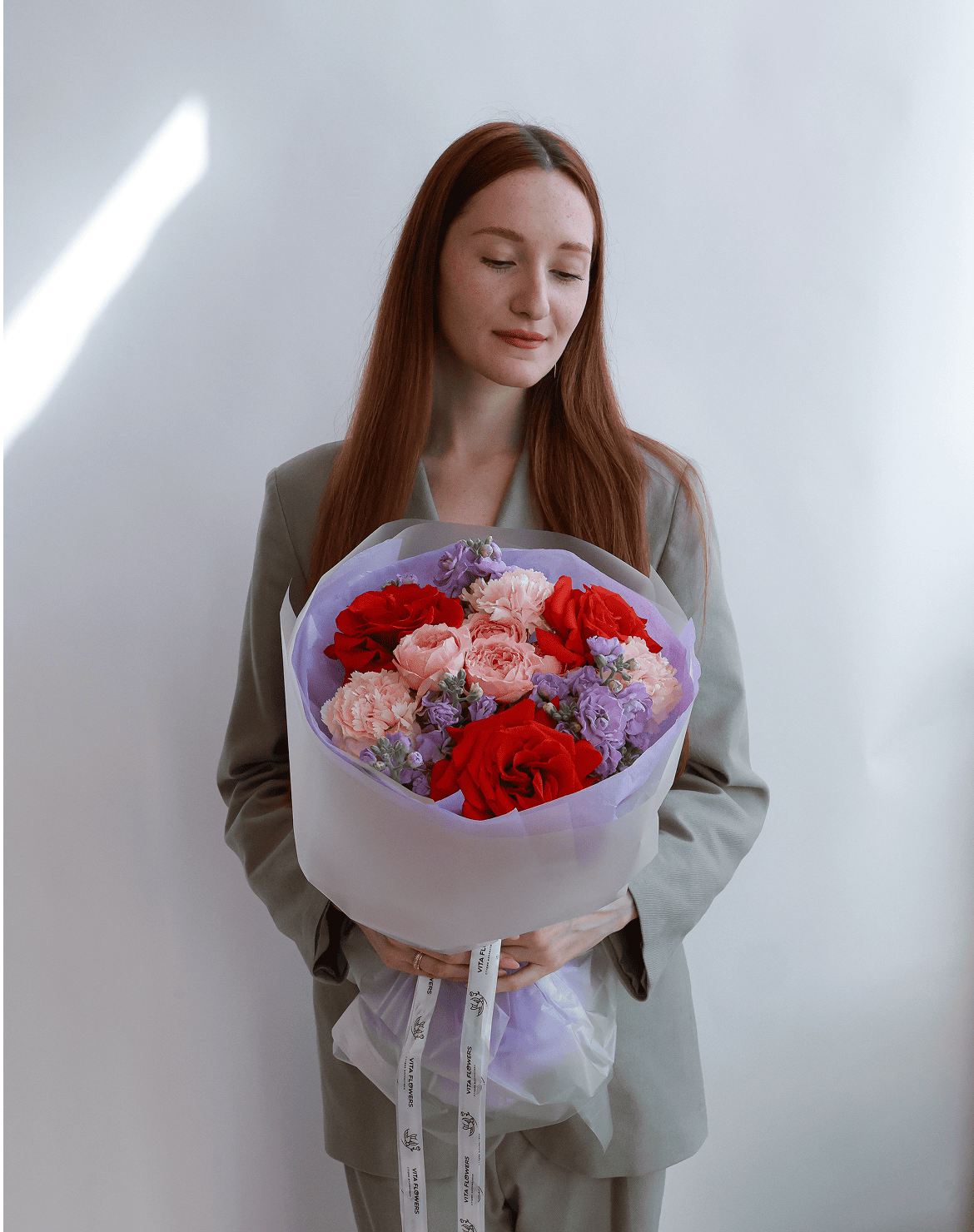 букет для подруги сюрприз