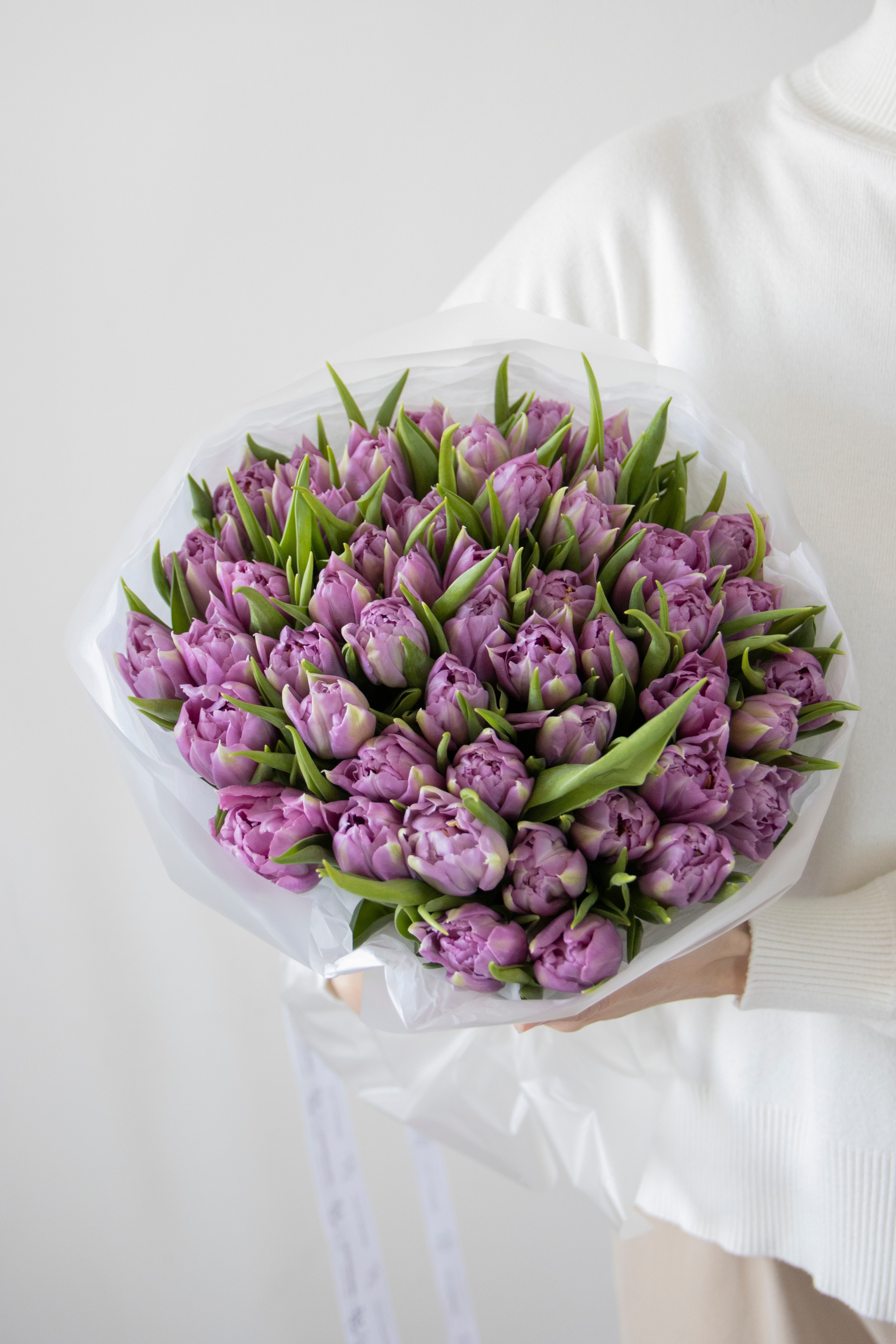 лавандовые тюльпаны на 8 марта