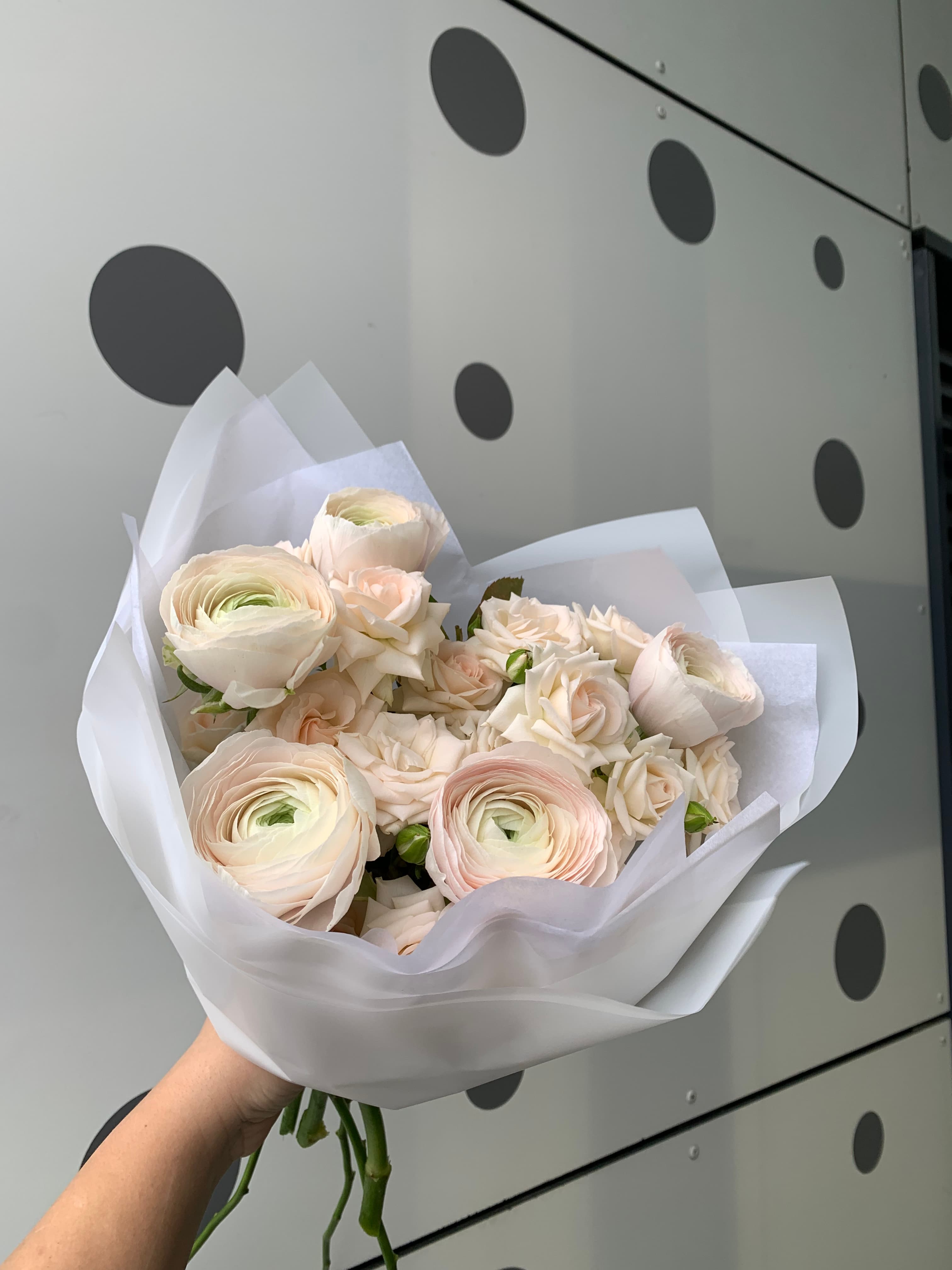 букет комплимент с розами купить