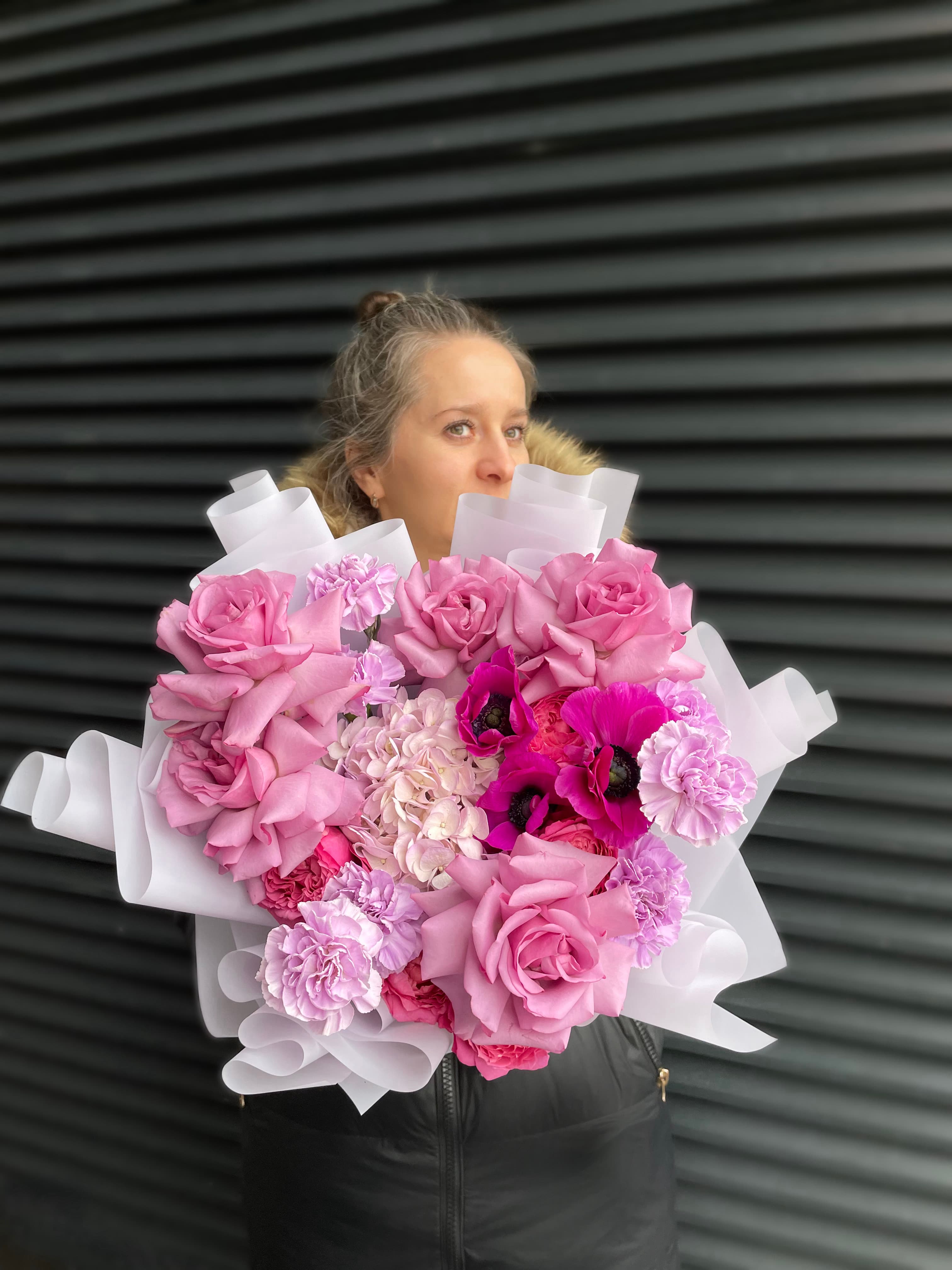 оригинальный букет розовый купить девушке на день рождения