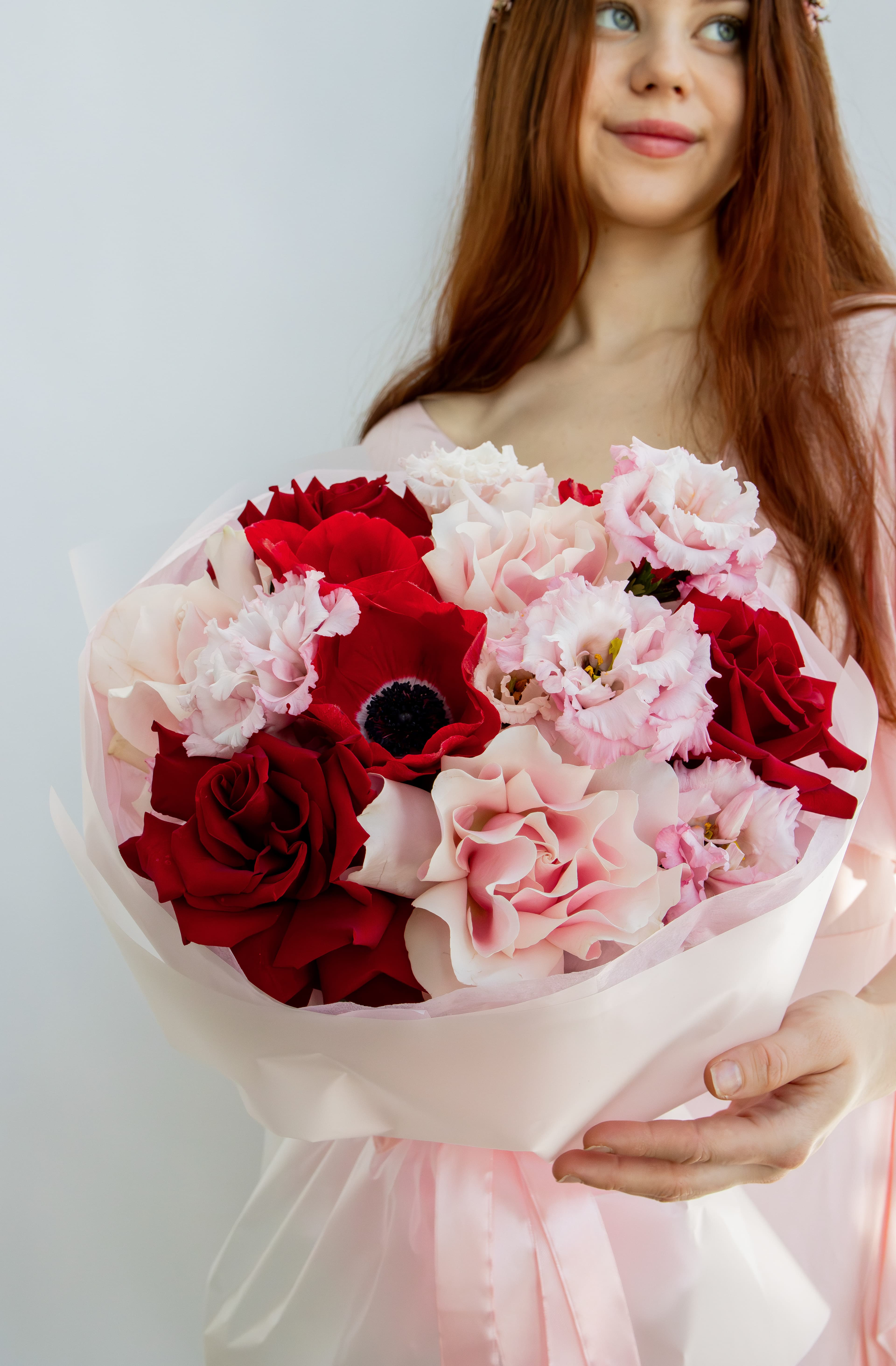 букет жене на 8 марта элегантный