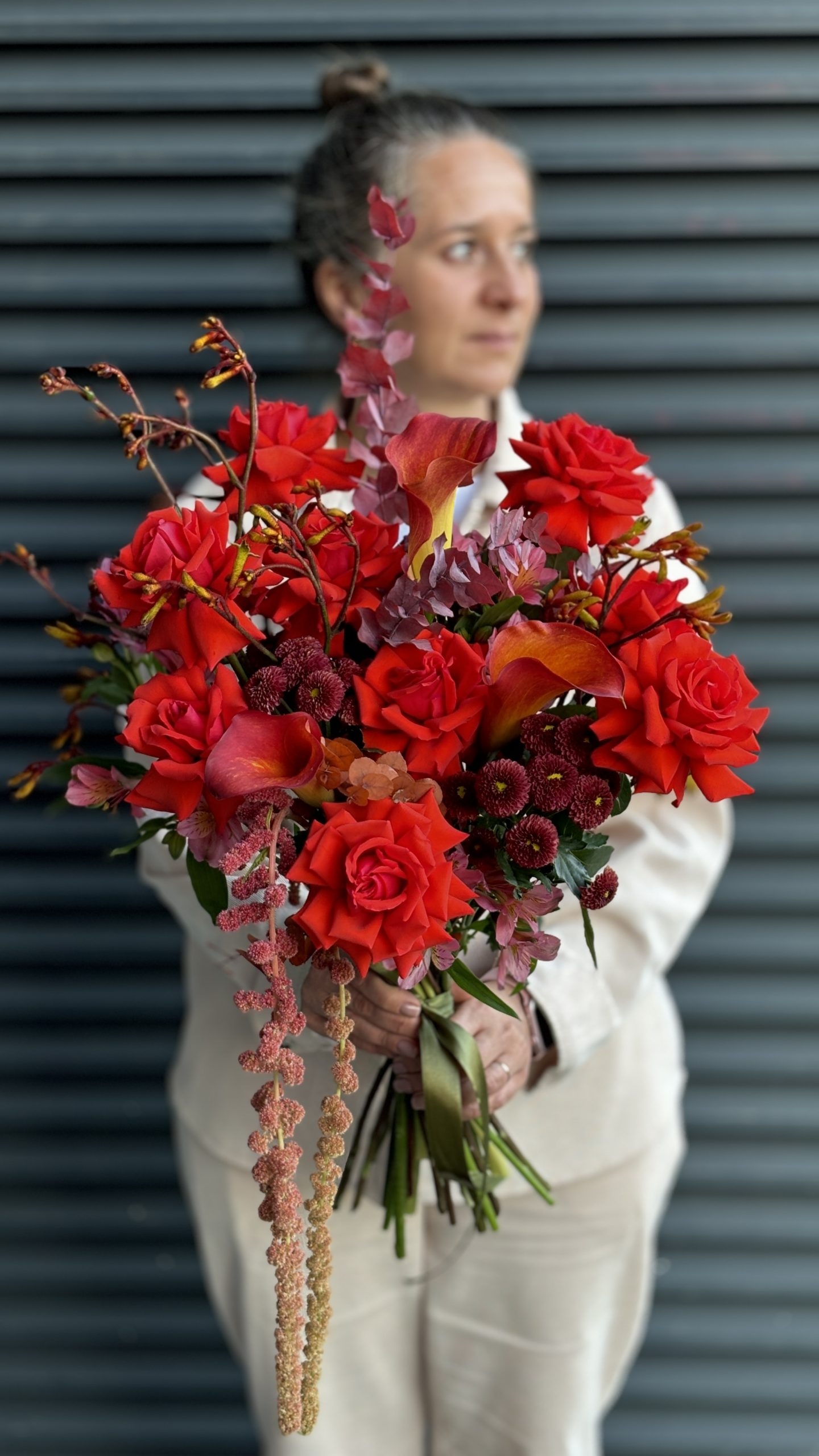 Букет с французскими Розами и Сантини