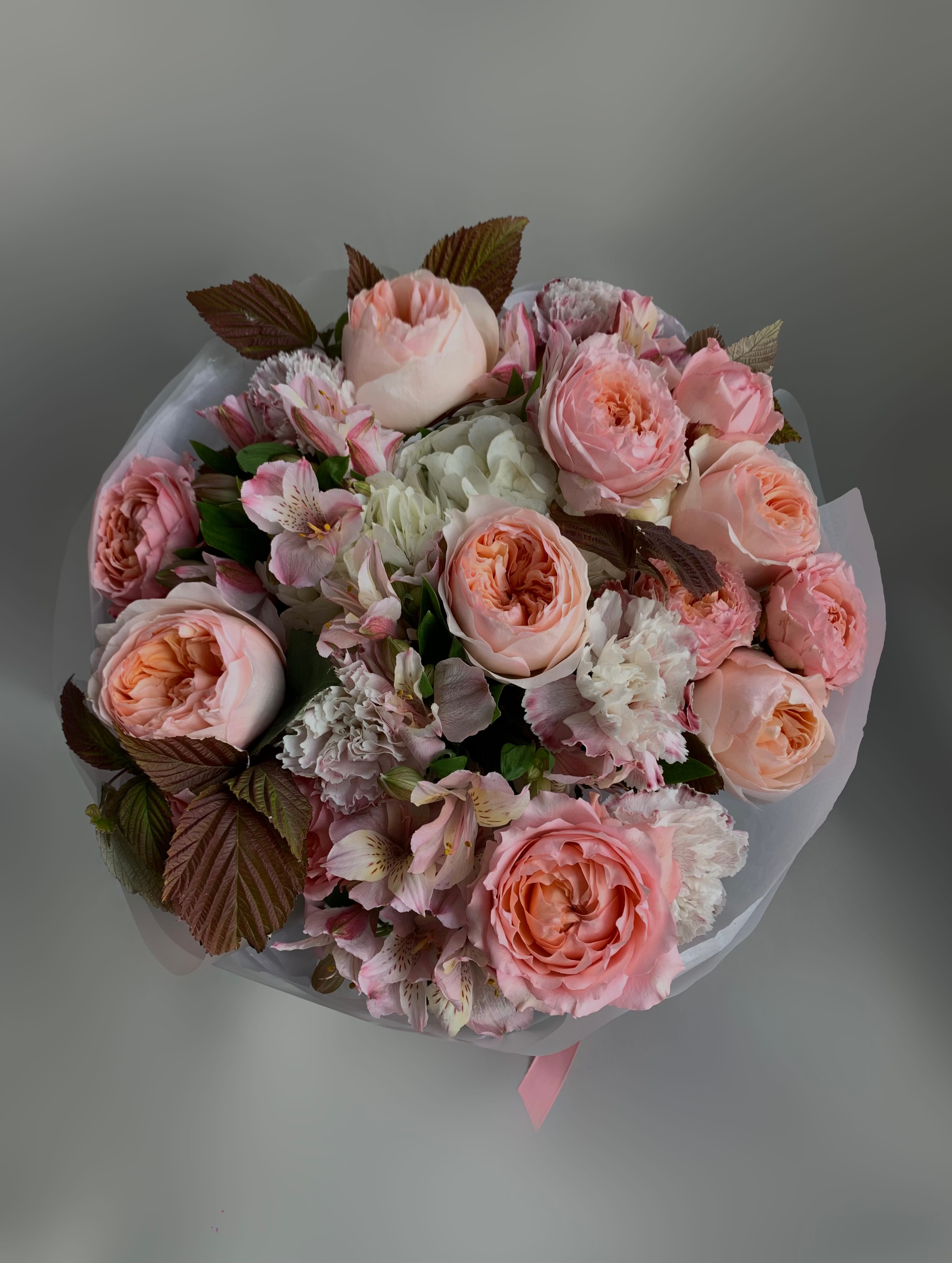 крупные пионовидные розы купить букет