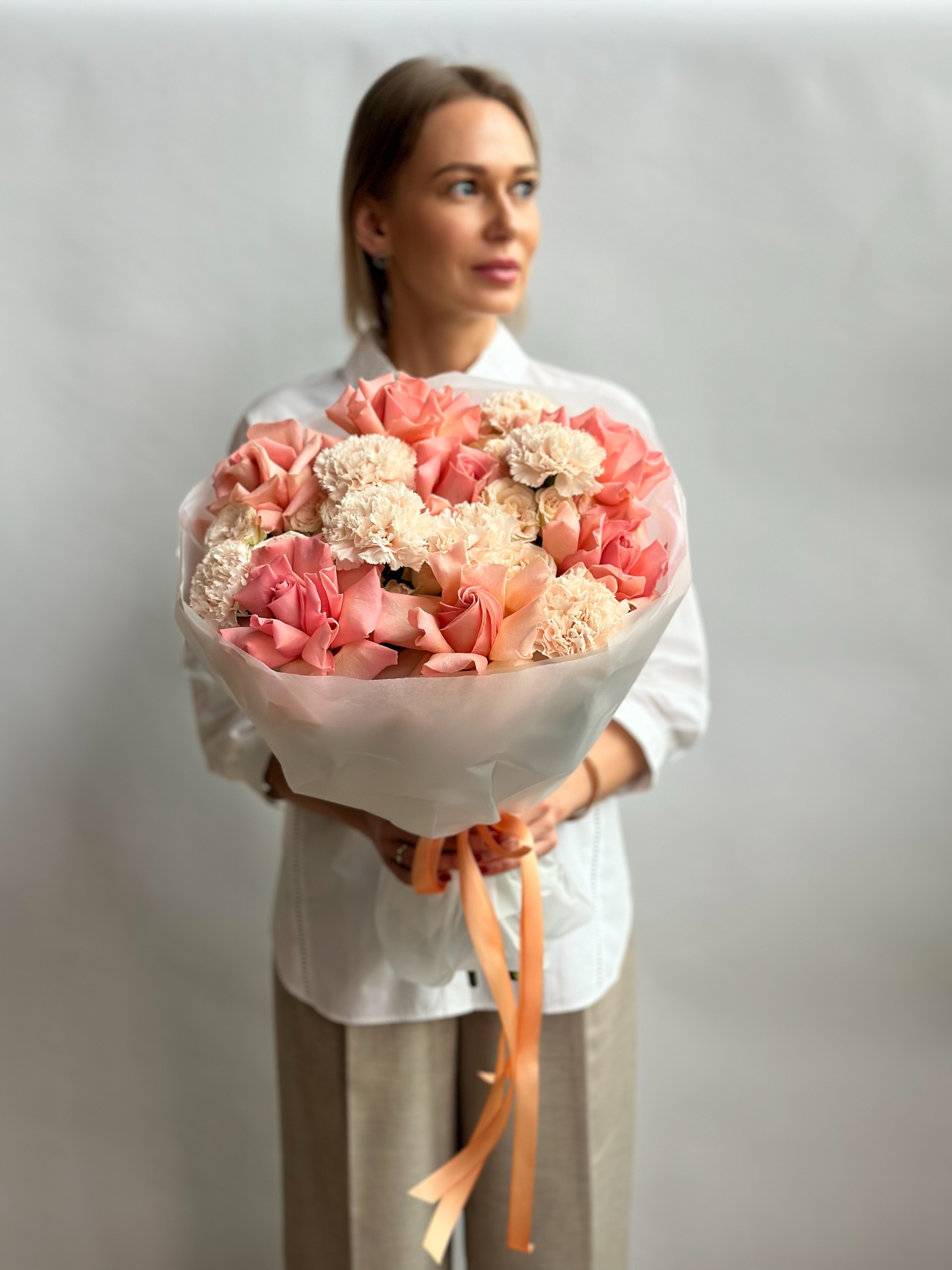 кустовые розы букет