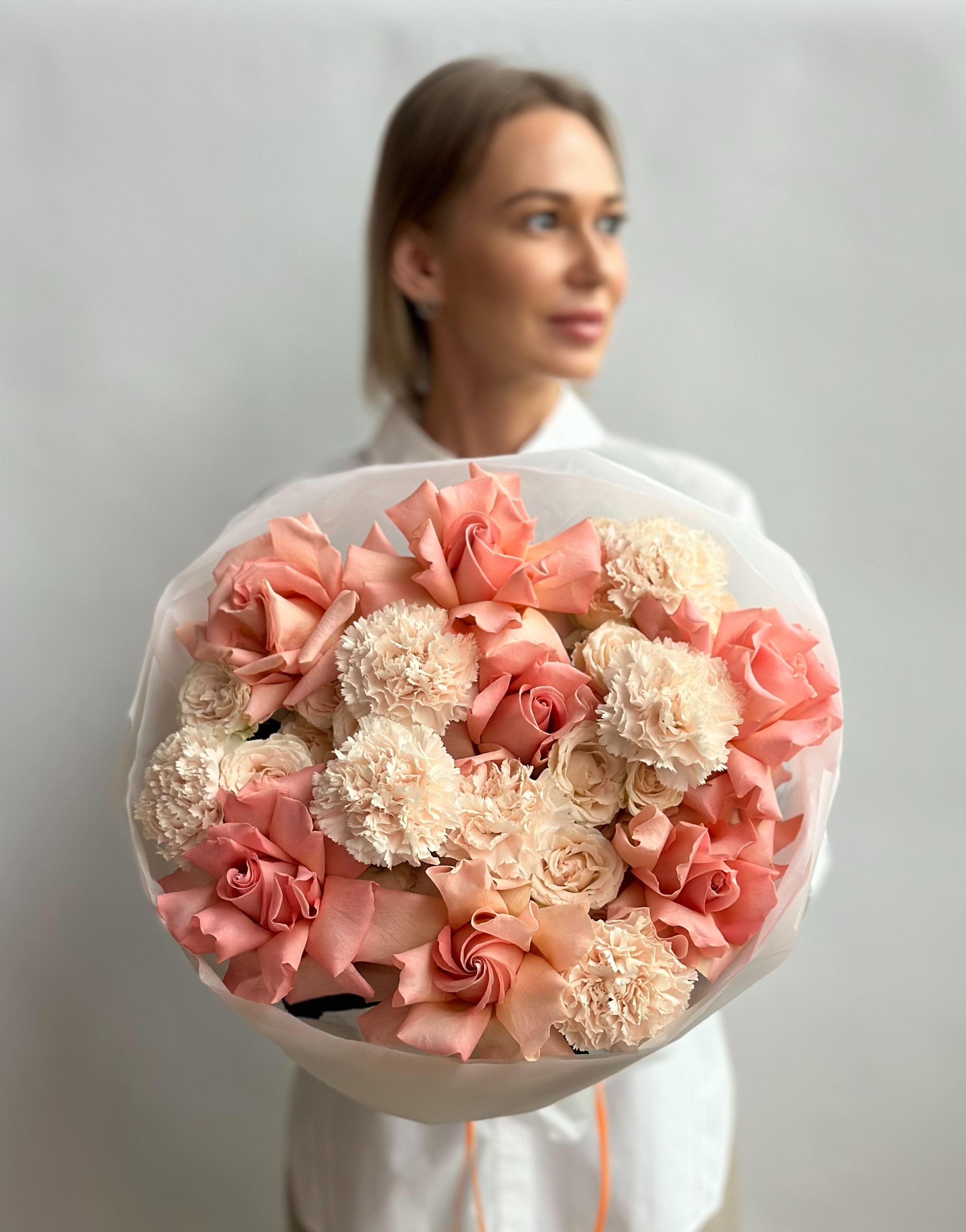 большой круглый букет