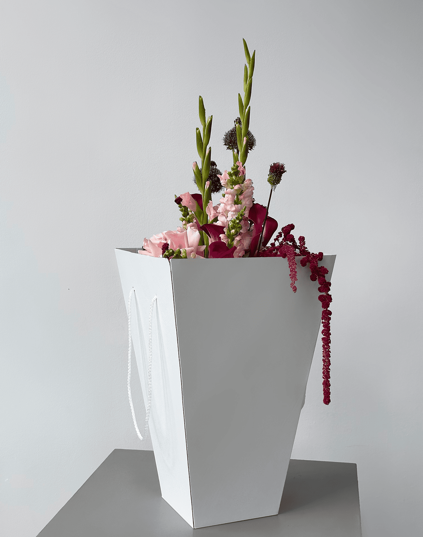 Букет с французскими розами и каллами