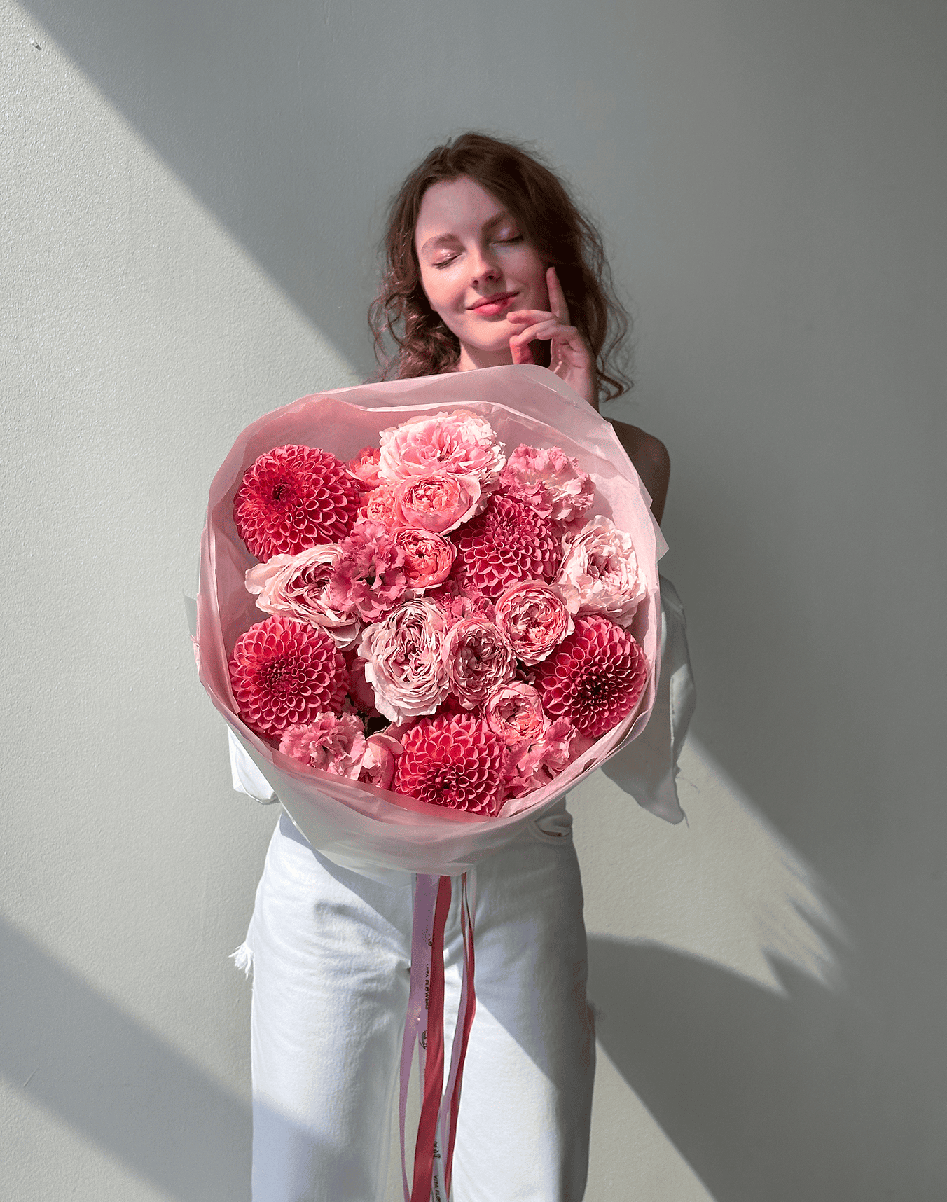 Букет с лизиантусами