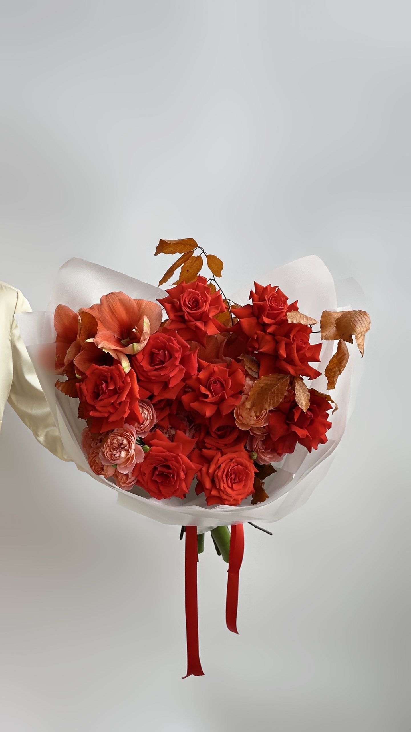 Букет с розой и амариллисом