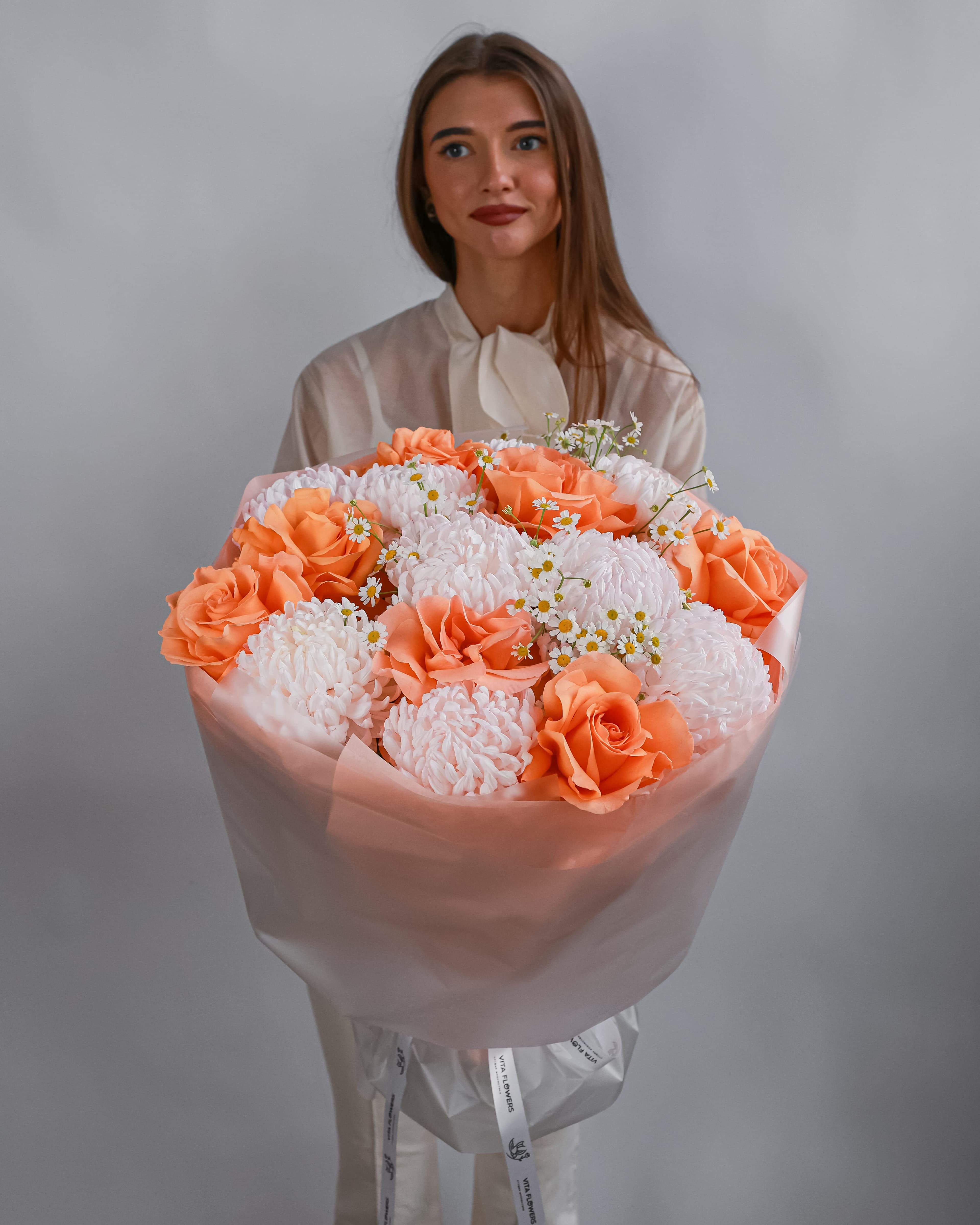 оранжевый букет цветов