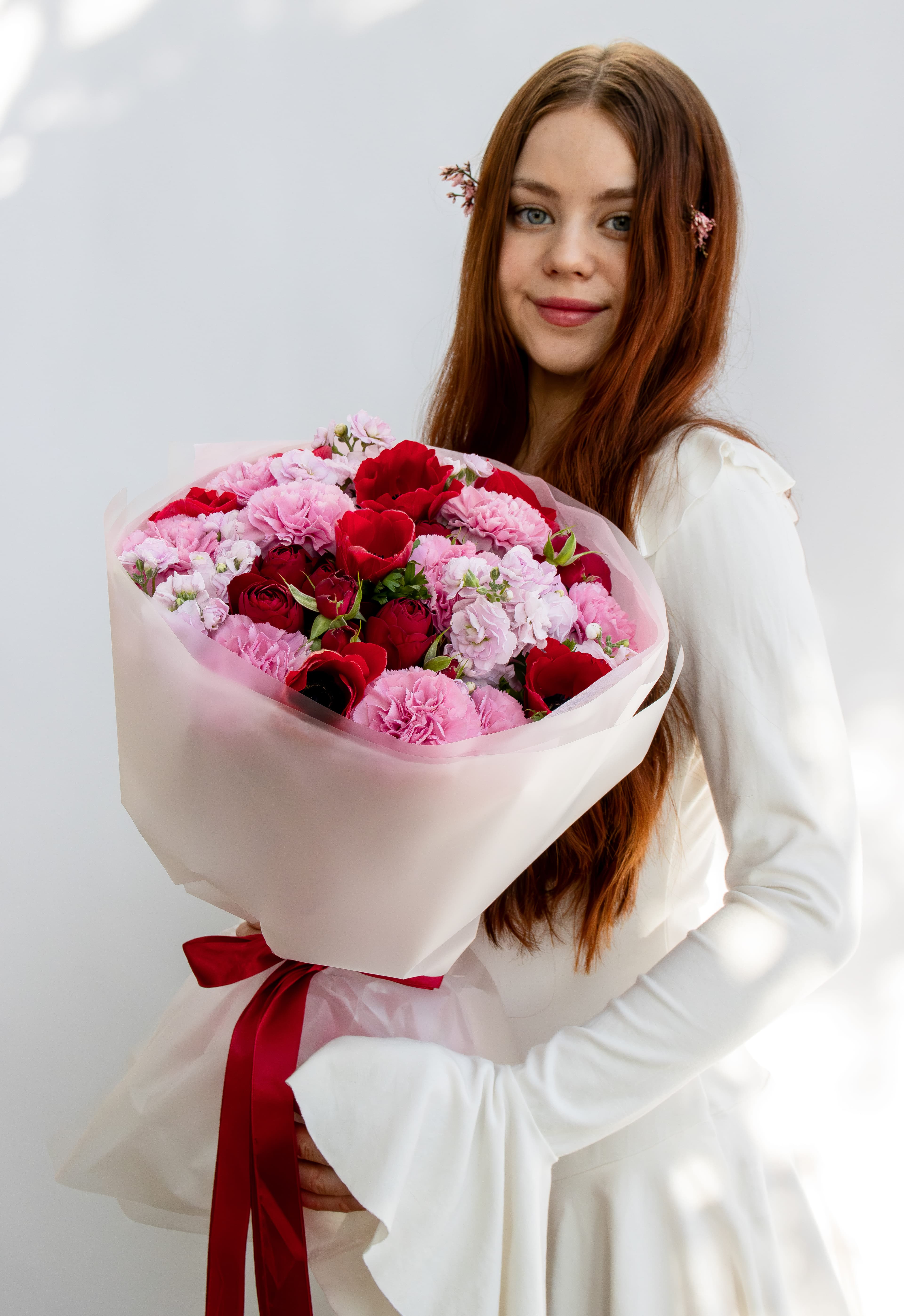 анемоны букет на 8 марта заказать с доставкой