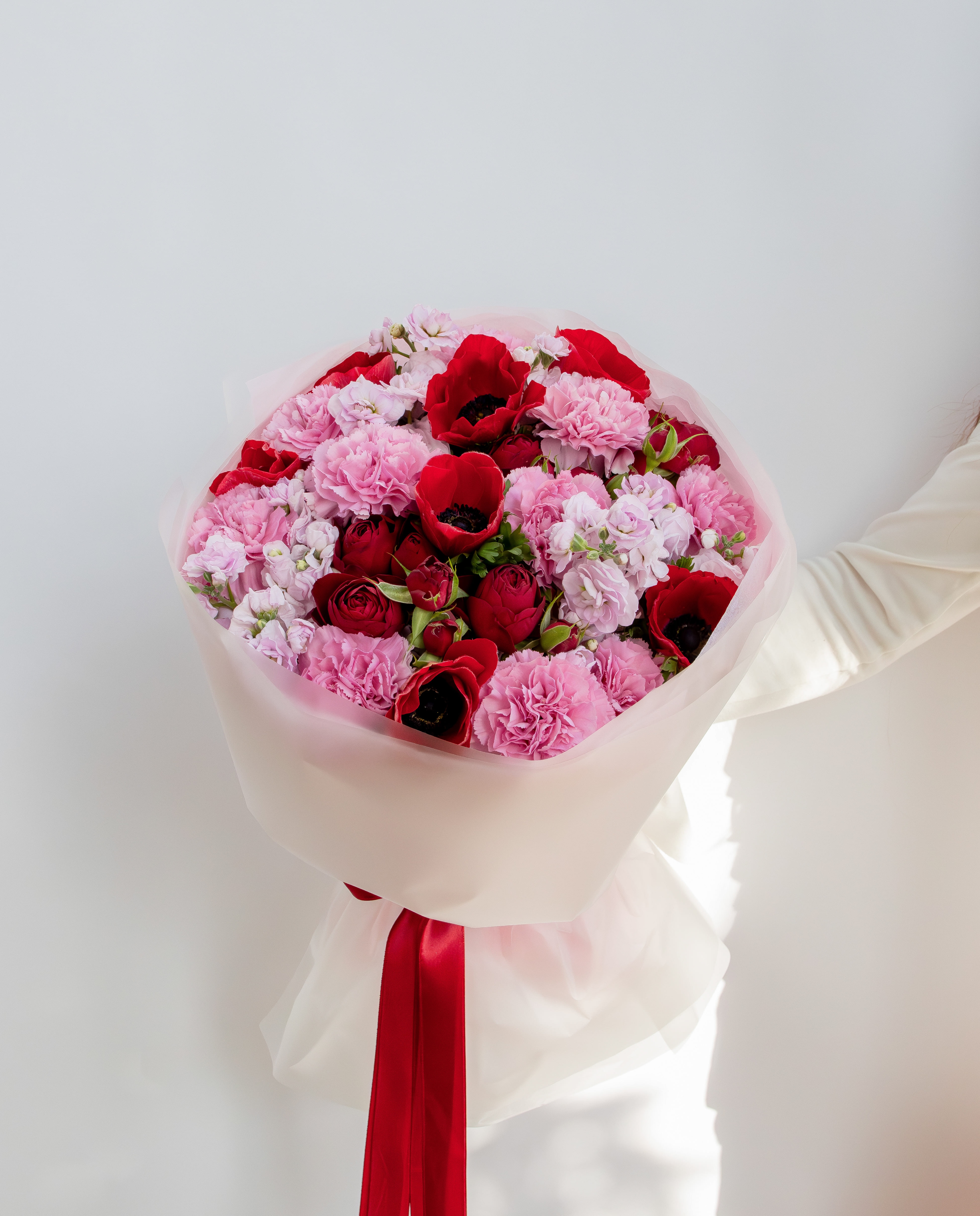 анемоны букет на 8 марта купить в москве